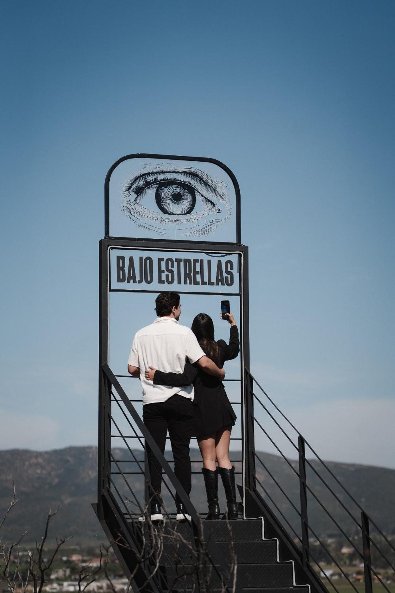 Bajo Estrellas Hotel Contemporaneo Valle de Guadalupe Kültér fotó