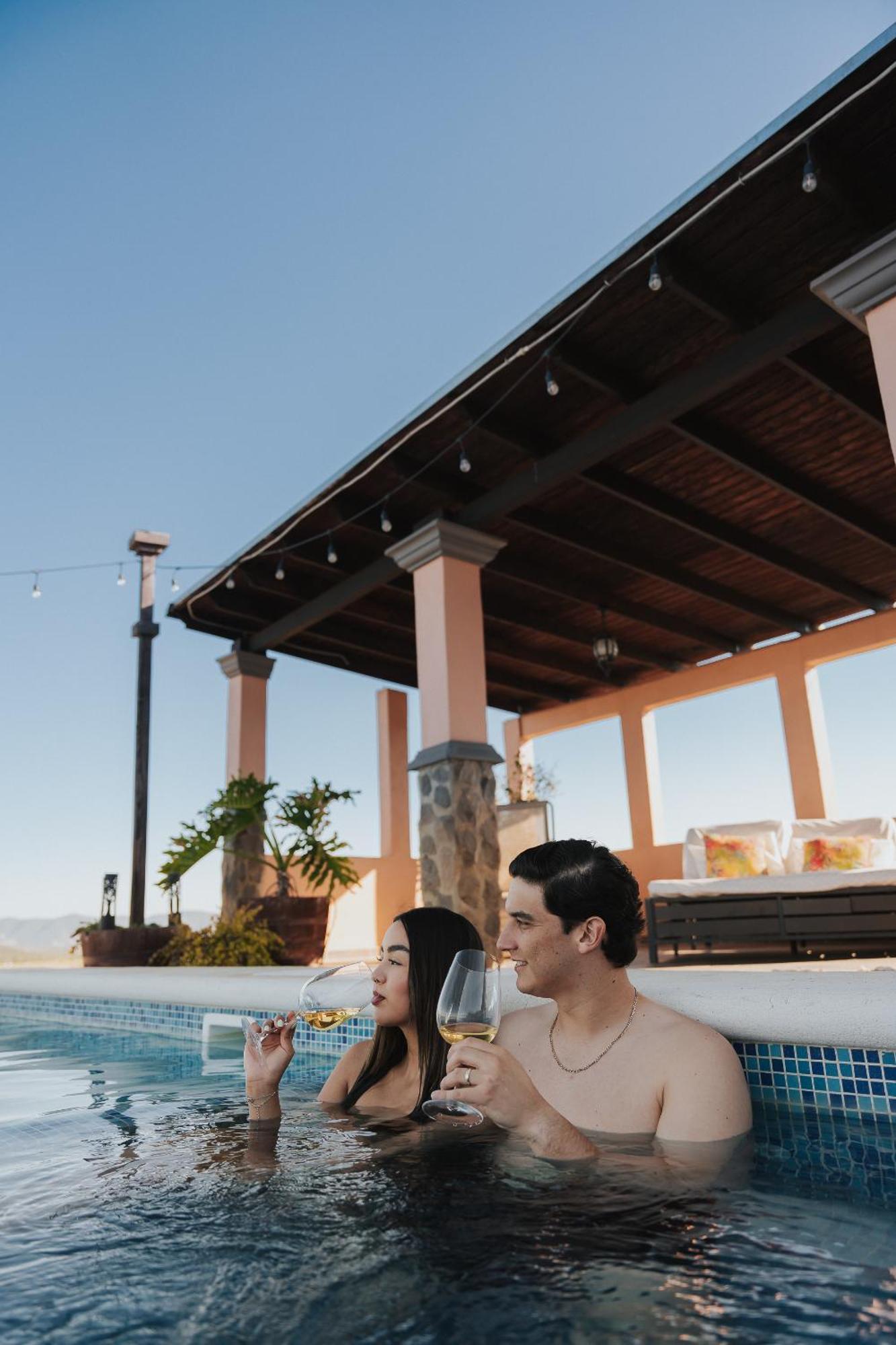 Bajo Estrellas Hotel Contemporaneo Valle de Guadalupe Kültér fotó